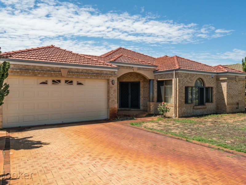 9 Woolnough Heights, Kardinya WA 6163