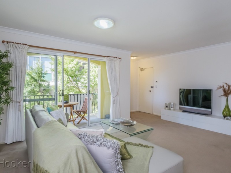 9/25 Eastbrook Terrace, East Perth WA 6004