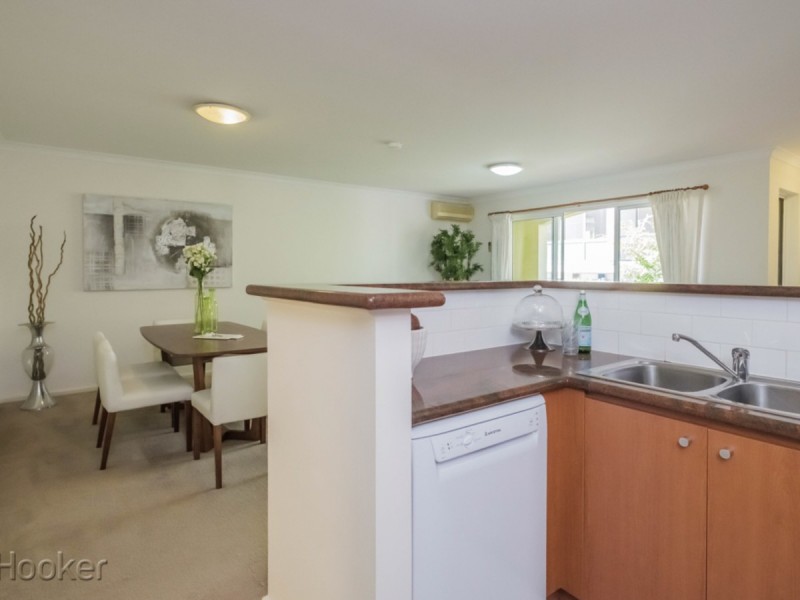 9/25 Eastbrook Terrace, East Perth WA 6004