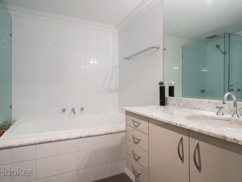 28/20 Royal Street, East Perth WA 6004