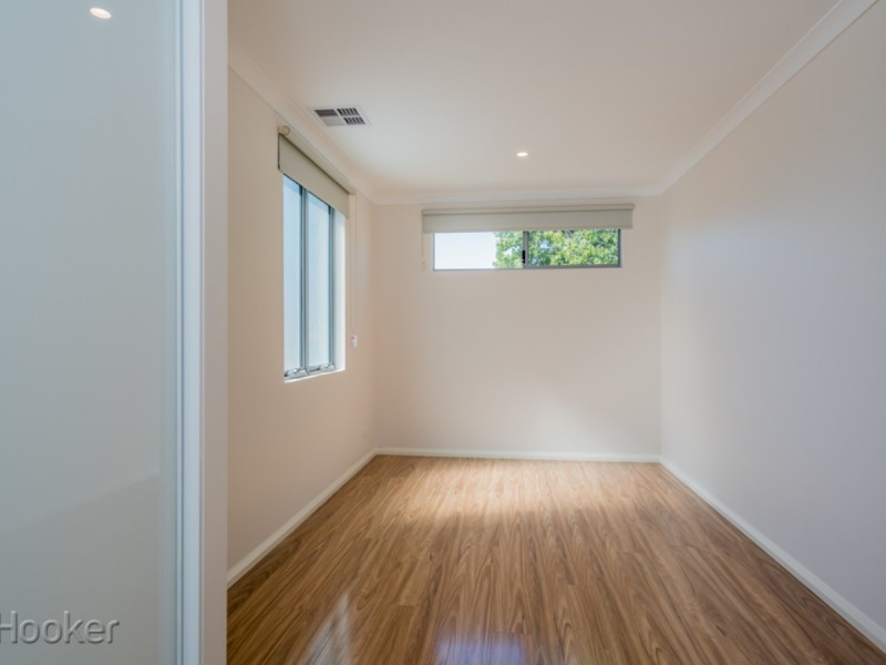 211A Gabriel Street, Cloverdale WA 6105