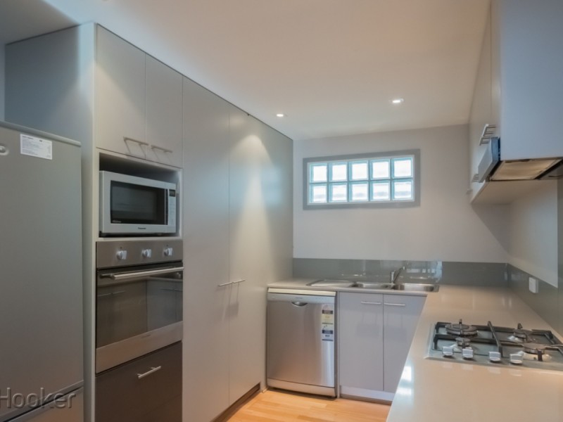 17/128 Brown Street, East Perth WA 6004