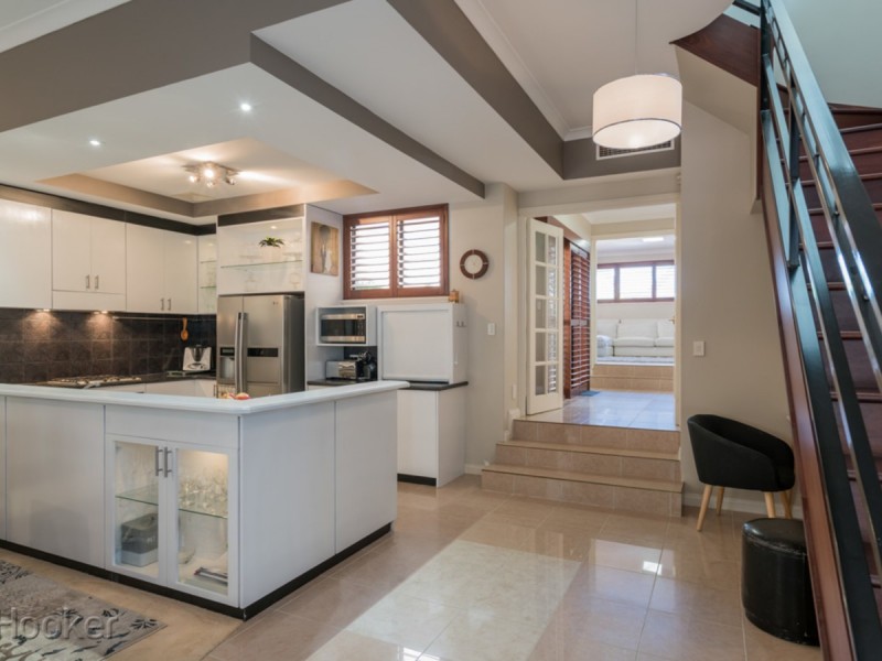 1A Haig Park Circle, East Perth WA 6004