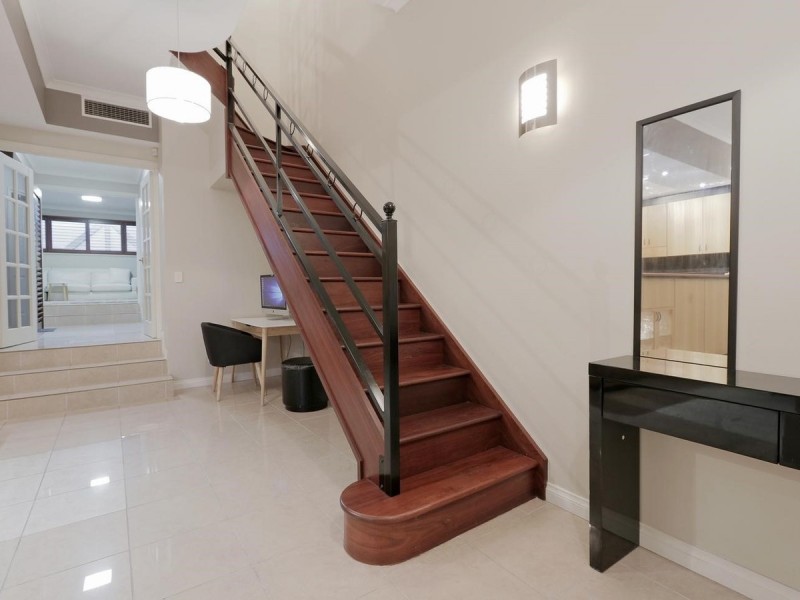 1A Haig Park Circle, East Perth WA 6004