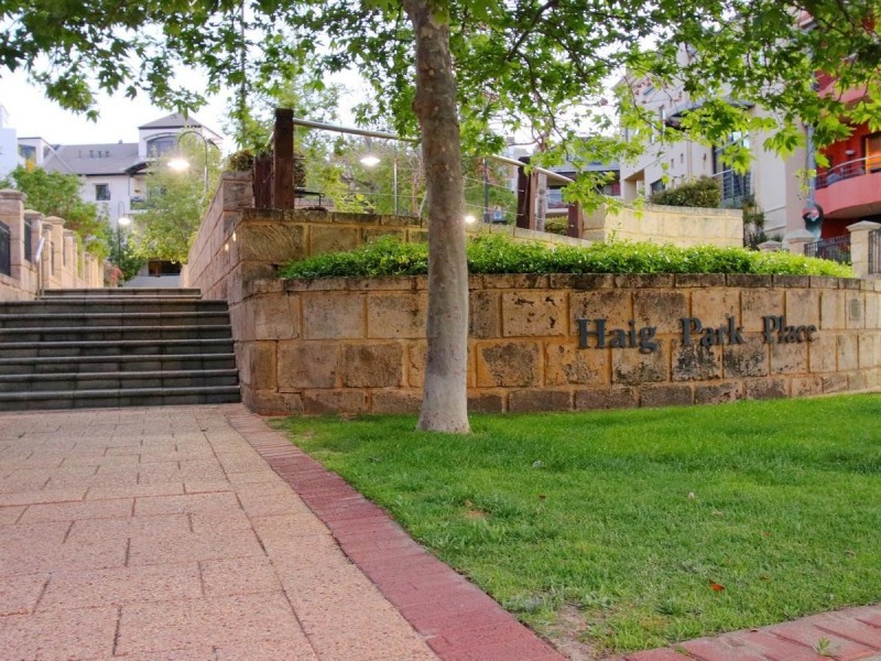 1A Haig Park Circle, East Perth WA 6004
