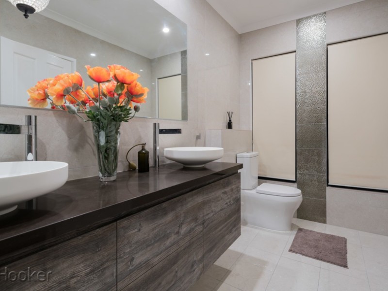 8 Haig Park Circle, East Perth WA 6004
