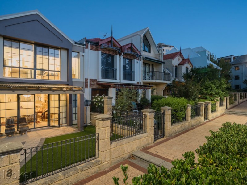 8 Haig Park Circle, East Perth WA 6004