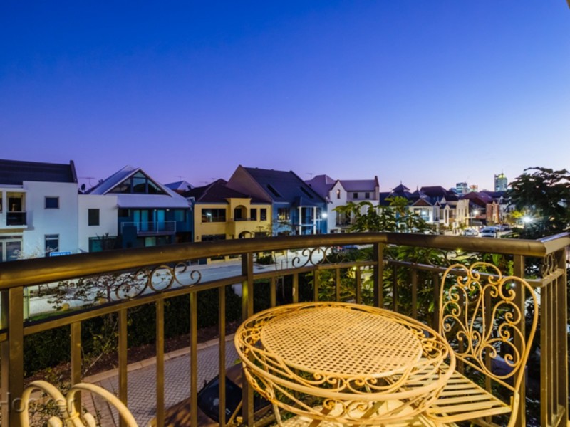 10 Old Belvidere Promenade, East Perth WA 6004