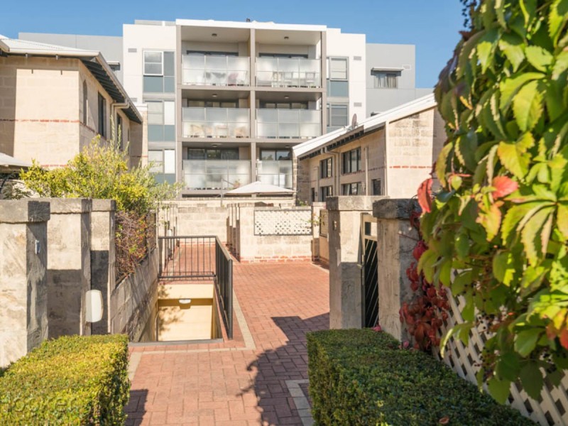 17/500 Beaufort Street, Highgate WA 6003