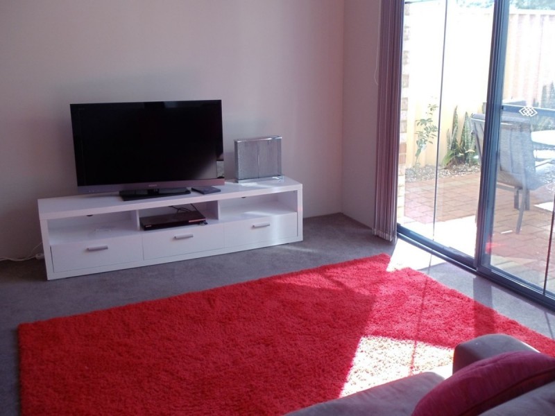 8 Burwood Road, Balcatta WA 6021