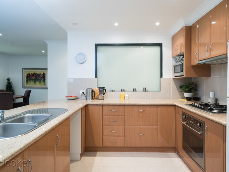 23/118 Royal Street, East Perth WA 6004