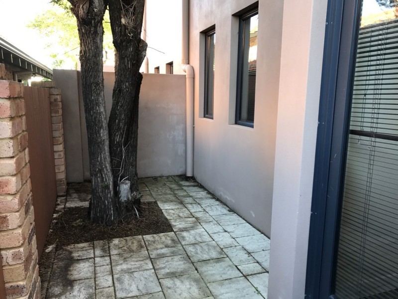 2/65-67 Raglan Road, Mount Lawley WA 6050