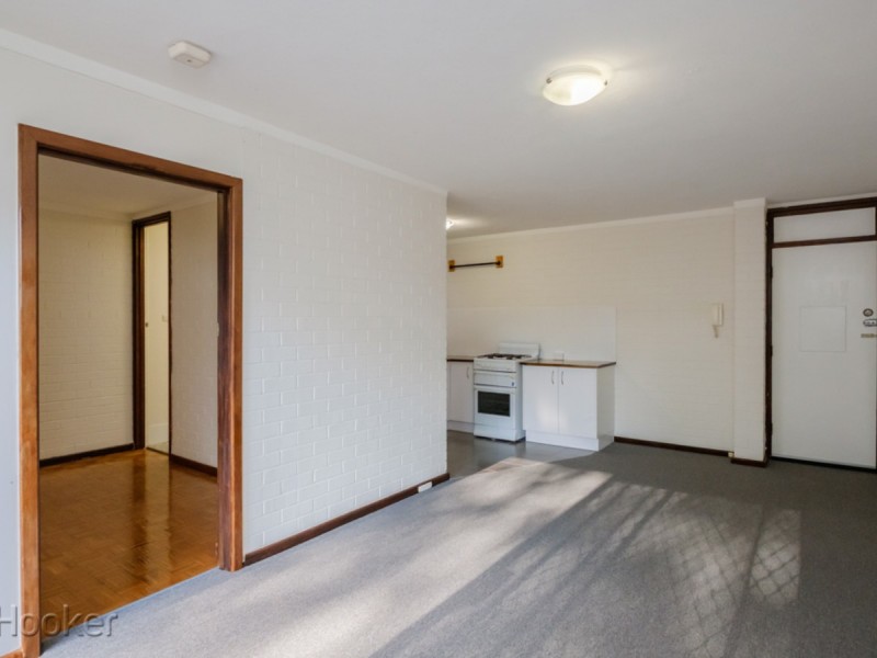 1/38 Waterloo Crescent, East Perth WA 6004