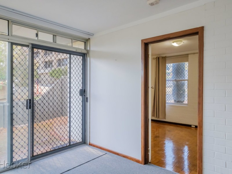 1/38 Waterloo Crescent, East Perth WA 6004