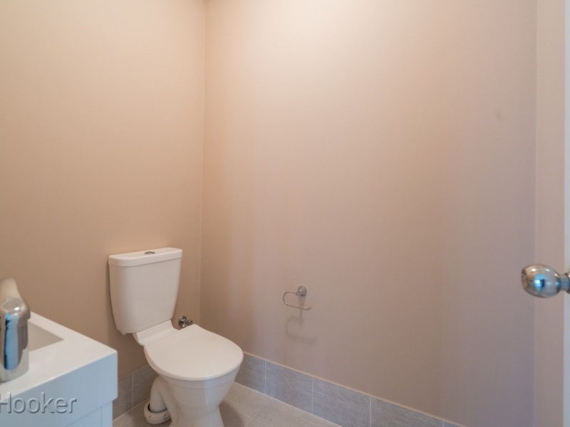 37 Miramar Way, Piara Waters WA 6112