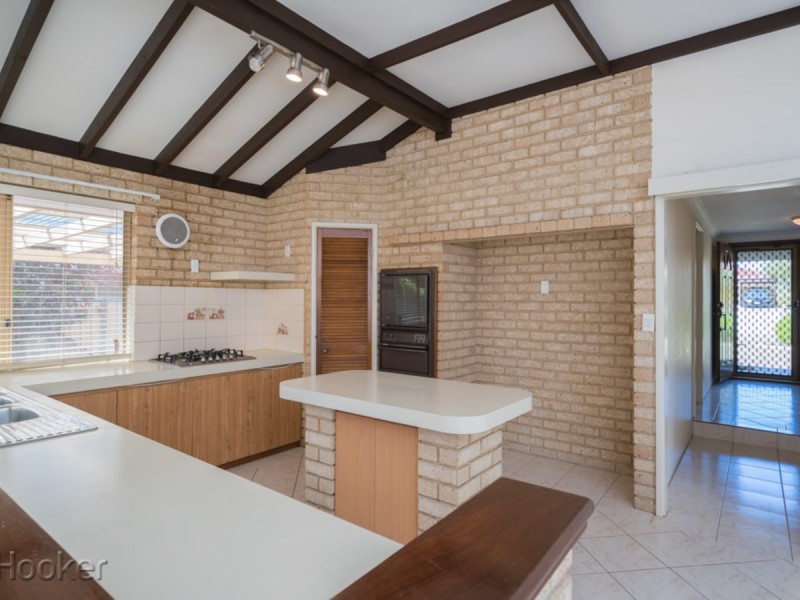 6 Heatherlea Parkway, Leeming WA 6149