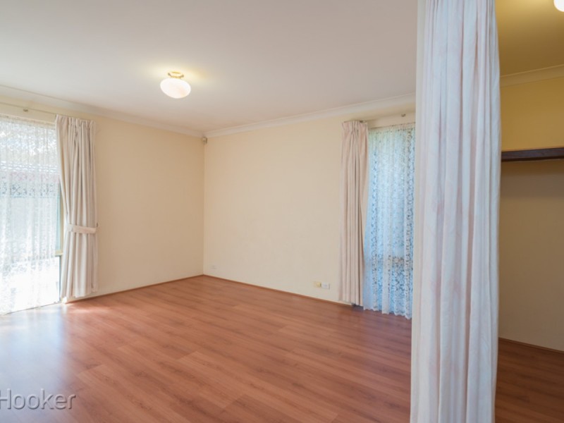 6 Heatherlea Parkway, Leeming WA 6149
