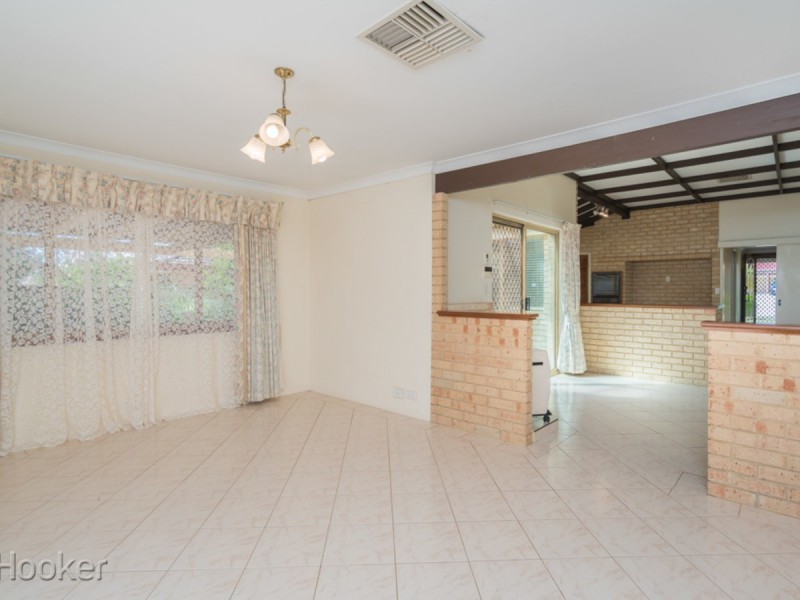 6 Heatherlea Parkway, Leeming WA 6149