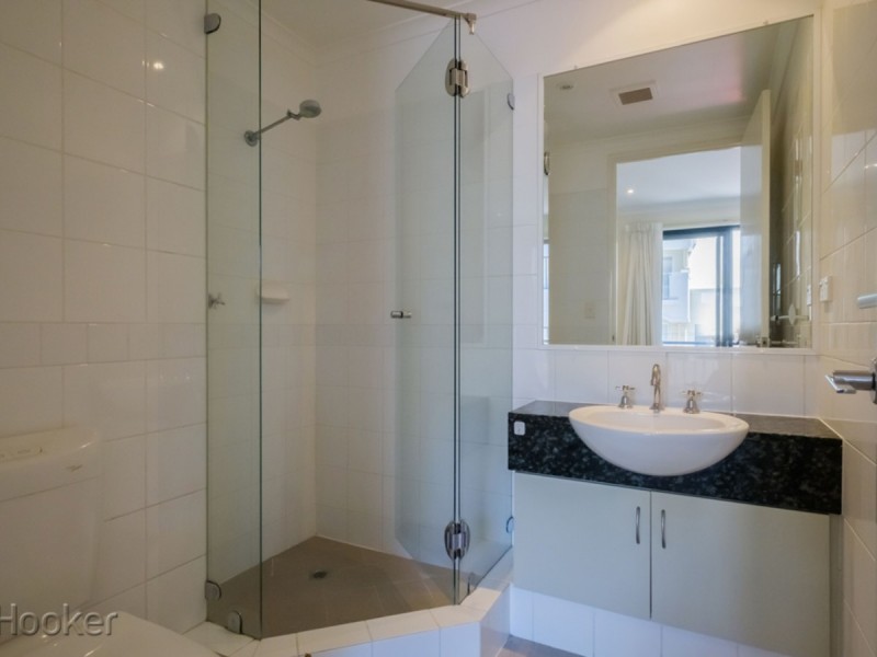 4/26 Saunders Street, East Perth WA 6004