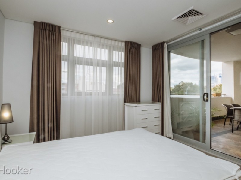 13/52 Wickham Street, East Perth WA 6004