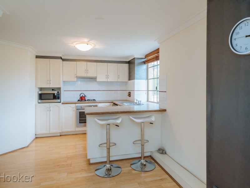 40/22 Nile Street, East Perth WA 6004