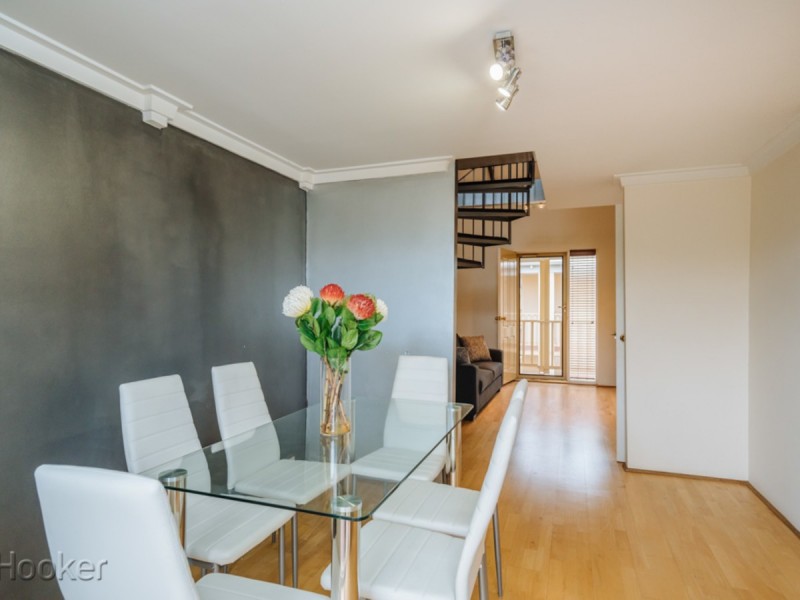 40/22 Nile Street, East Perth WA 6004