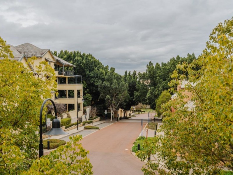 40/22 Nile Street, East Perth WA 6004