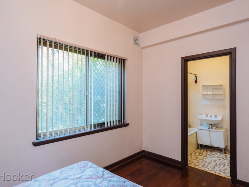 2/126 Terrace Road, Perth WA 6000