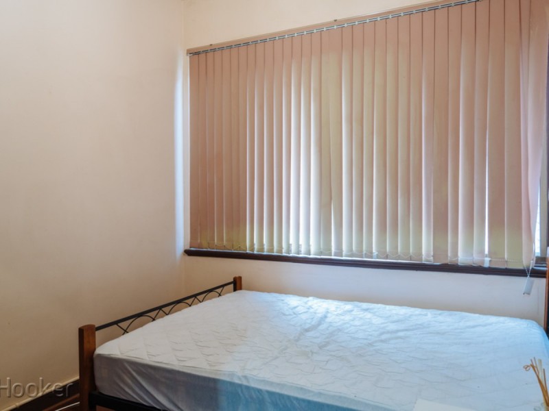 2/126 Terrace Road, Perth WA 6000