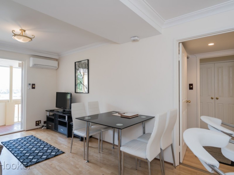 33/22 Nile Street, East Perth WA 6004