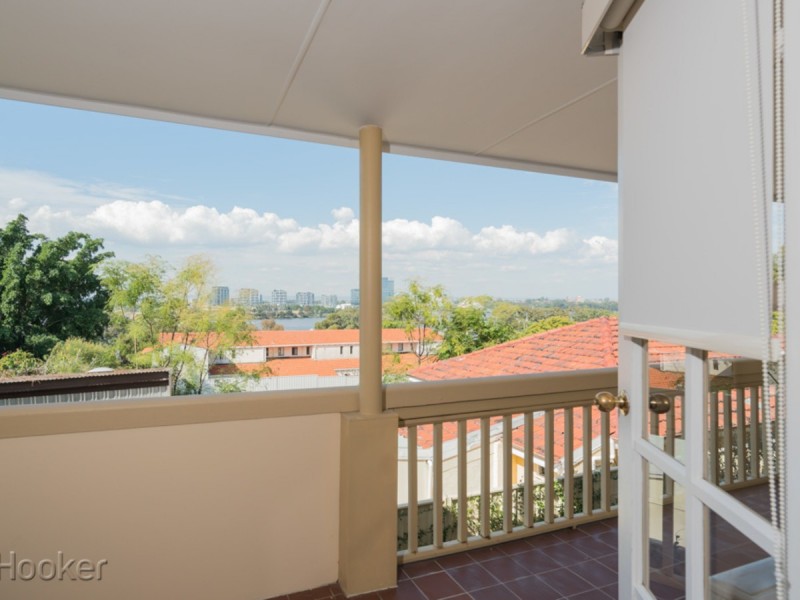 33/22 Nile Street, East Perth WA 6004