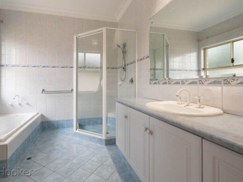 37 Central Park Avenue, Canning Vale WA 6155