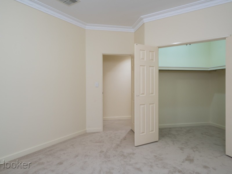 37 Central Park Avenue, Canning Vale WA 6155