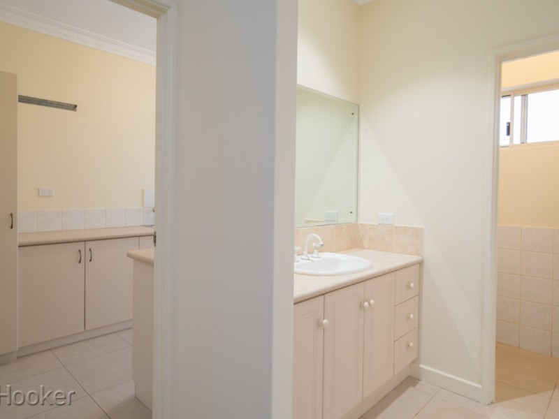 37 Central Park Avenue, Canning Vale WA 6155