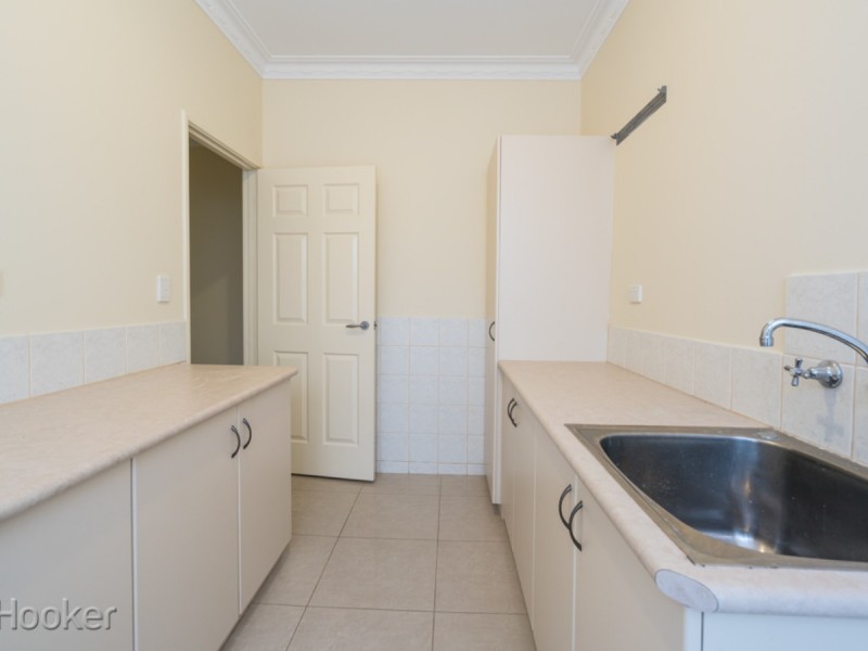 37 Central Park Avenue, Canning Vale WA 6155