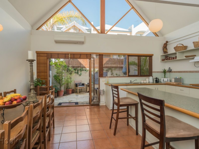 7 Macey Street, East Perth WA 6004