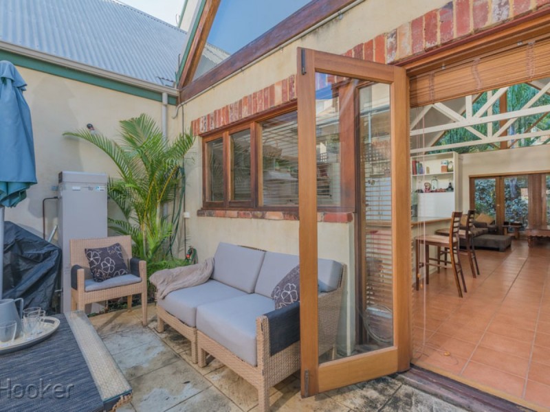 7 Macey Street, East Perth WA 6004