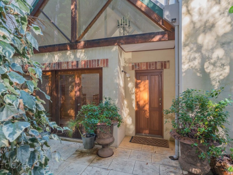 7 Macey Street, East Perth WA 6004