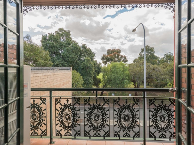 24/105 Wellington Street, East Perth WA 6004