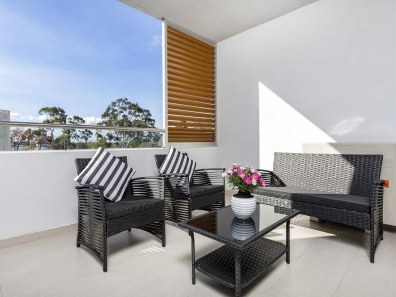 27/2 Rowe Avenue, Rivervale WA 6103