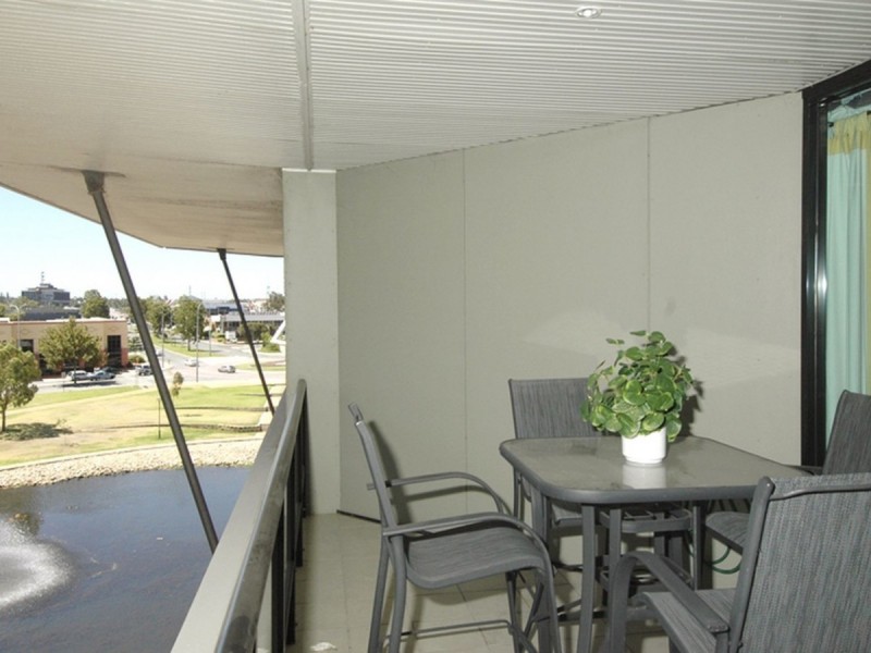 9/10 Eastbrook Terrace, East Perth WA 6004