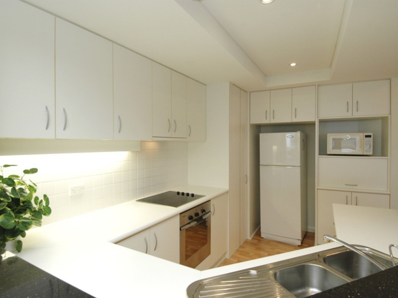 9/10 Eastbrook Terrace, East Perth WA 6004