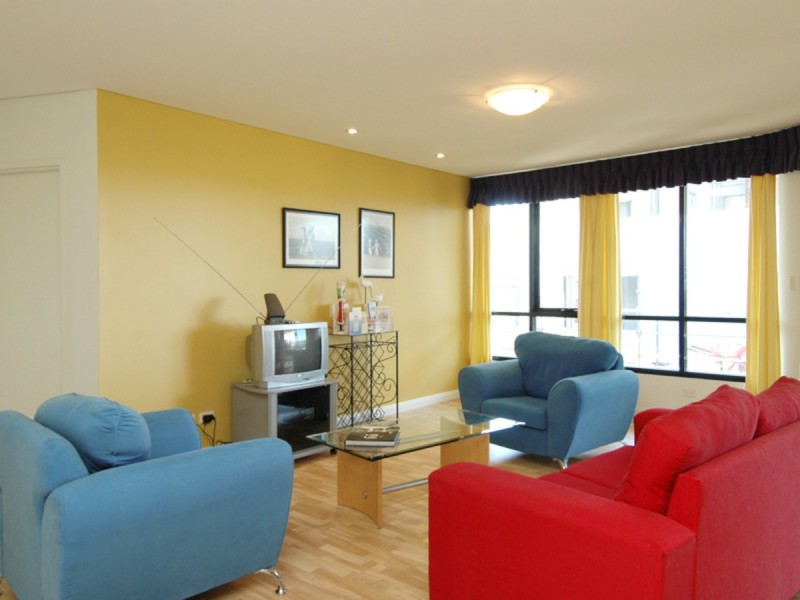 9/10 Eastbrook Terrace, East Perth WA 6004