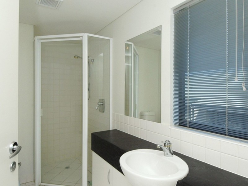 9/10 Eastbrook Terrace, East Perth WA 6004