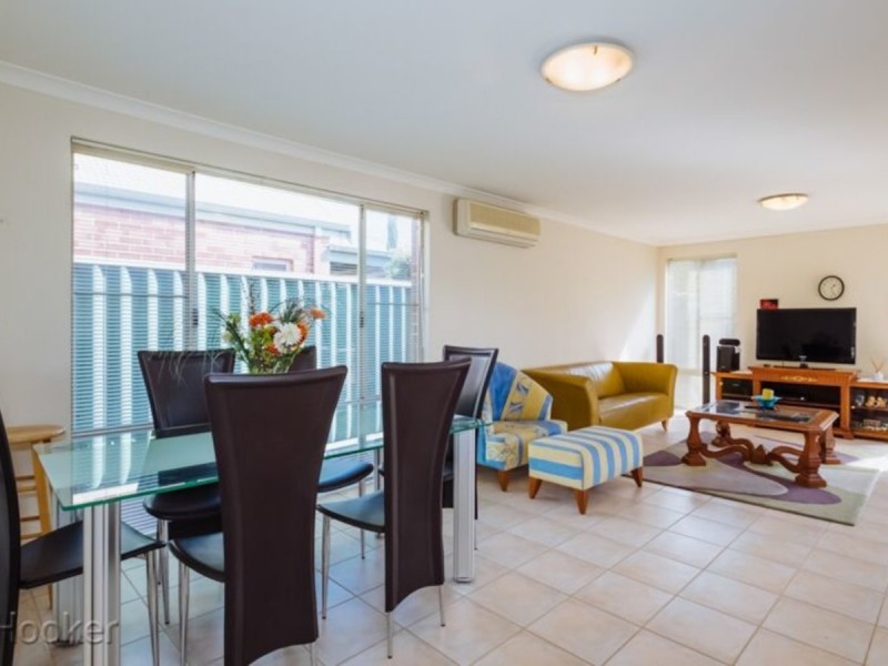 6 Caston Terrace, Maylands WA 6051