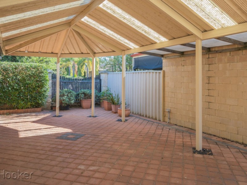 30 Waterside Crescent, Gwelup WA 6018