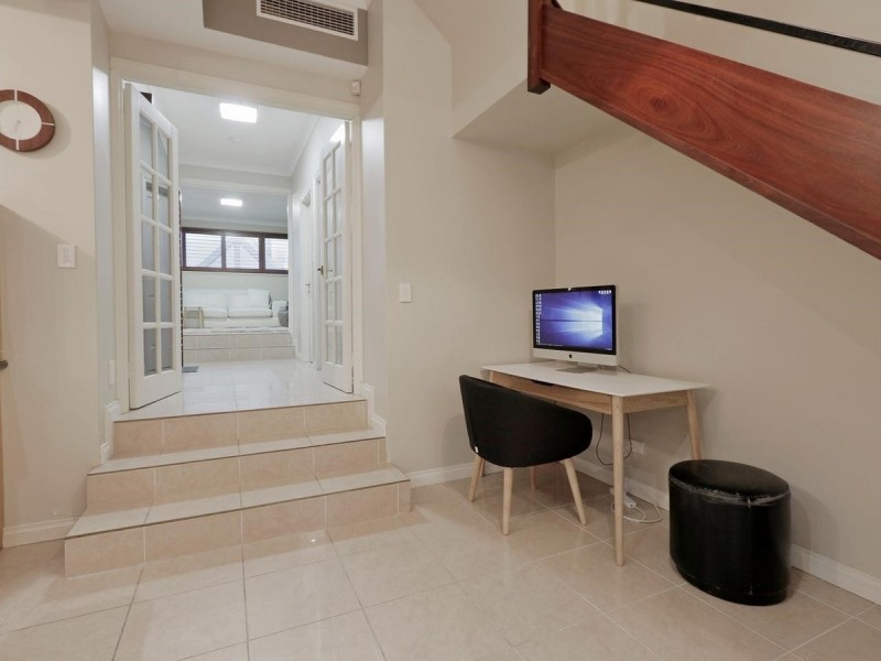 1A Haig Park Circle, East Perth WA 6004