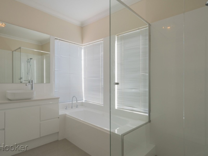 2/261 Vincent Street, Leederville WA 6007