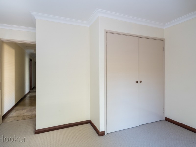 70 Kilkenny Circle, Waterford WA 6152