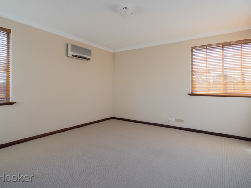 70 Kilkenny Circle, Waterford WA 6152